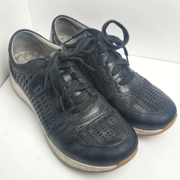 dansko charlie sneaker